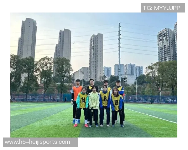 精彩足球队视频集锦展现团队协作与个人技艺的完美结合